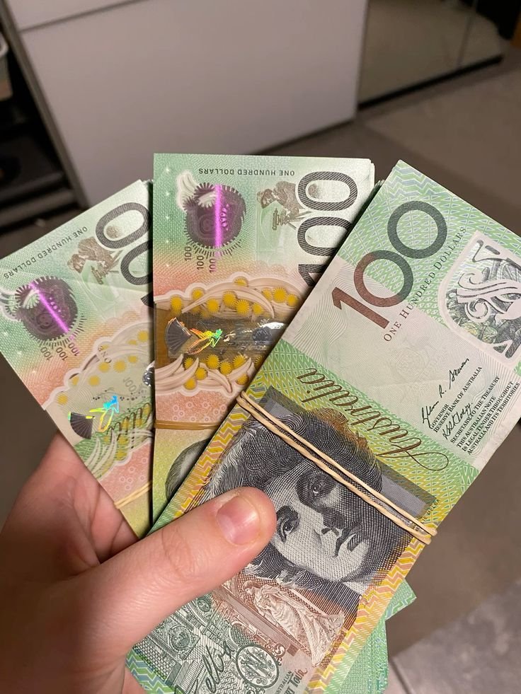 100 AUSTRALIA DOLLARS