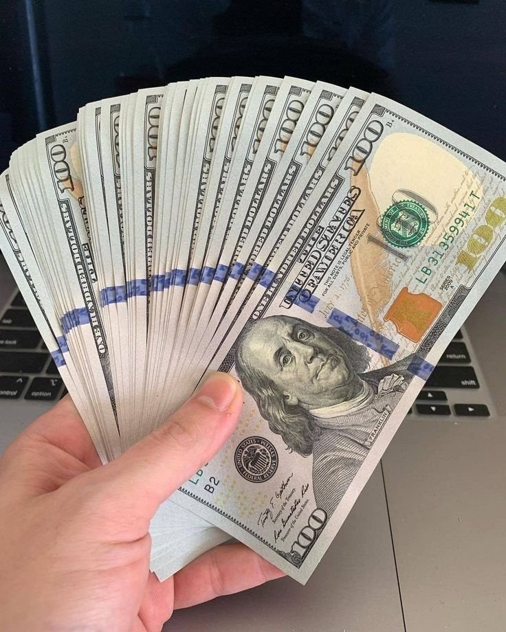 100 USD BILLS
